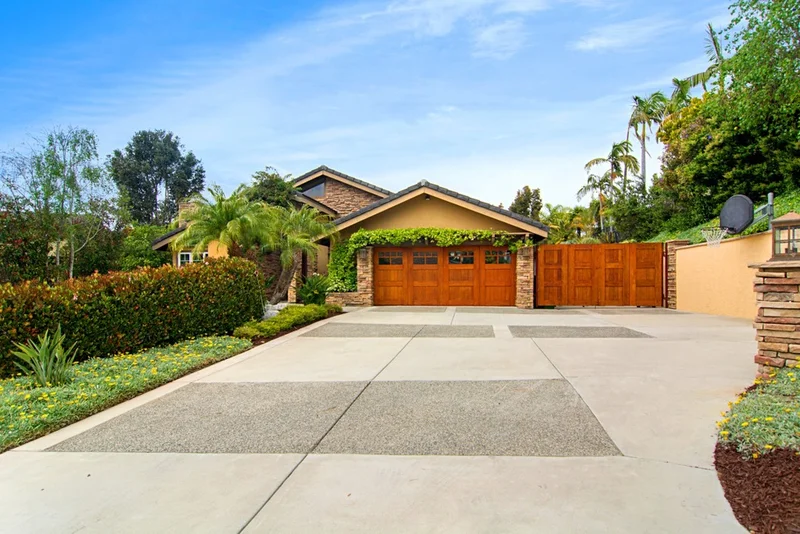2940 Cacatua Street, Carlsbad, CA 92009