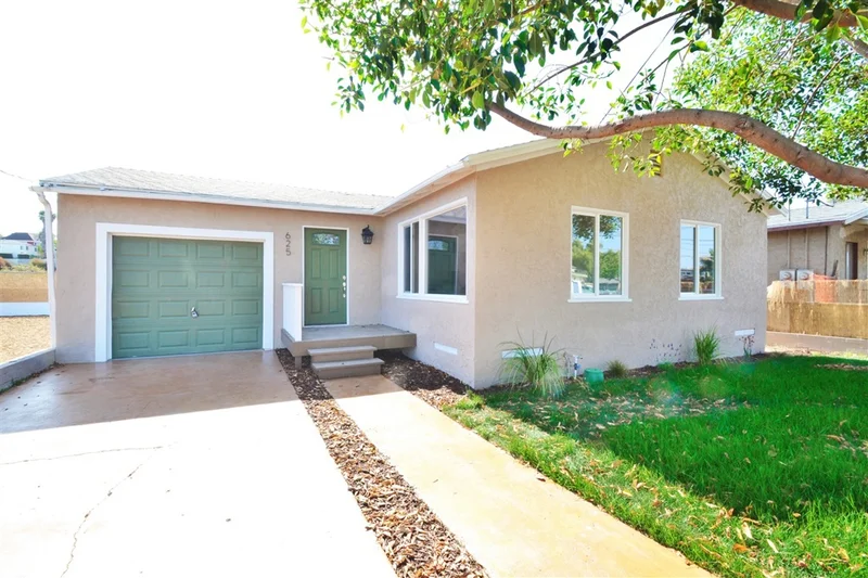 625 Gregory St, San Diego, CA 92113