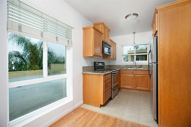 4346 52nd St #10, San Diego, CA 92115