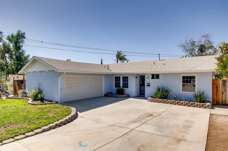 12508 Holland Pl., Poway, CA 92064