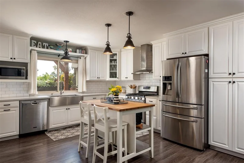 11472 Smithers Ct, San Diego, CA 92126
