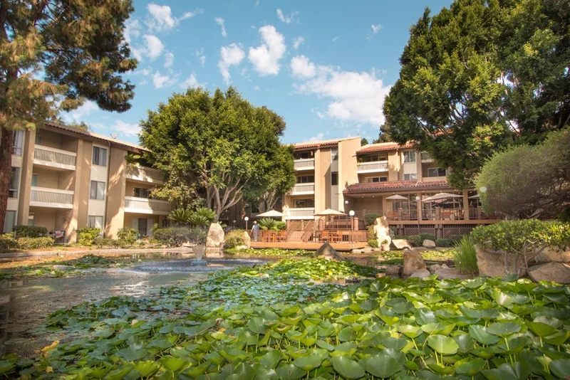 4600 Lamont #4-106, San Diego, CA 92109
