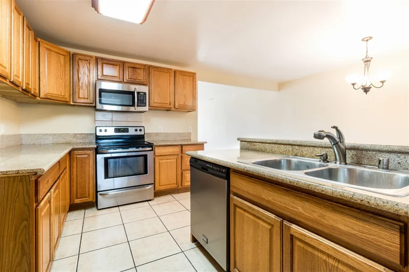 6268 Alderley St, San Diego, CA 92114