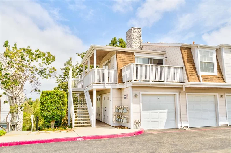 5070 Via Manos #E, Oceanside, CA 92057