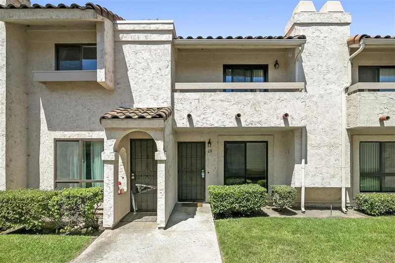 12553 Mapleview St 10, Lakeside, CA 92040