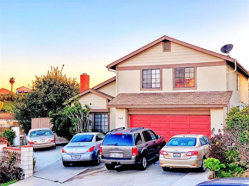 260 Umber Ct, San Diego, CA 92114