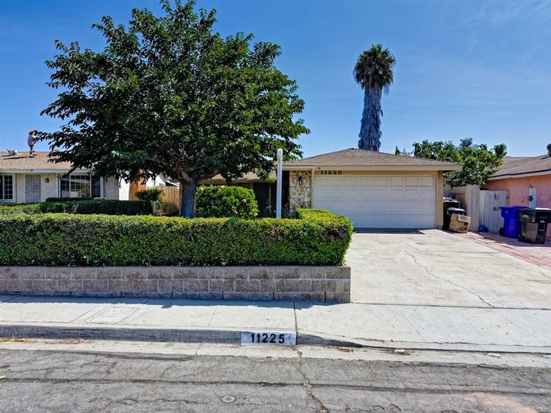 11225 Calle Dario, San Diego, CA 92126