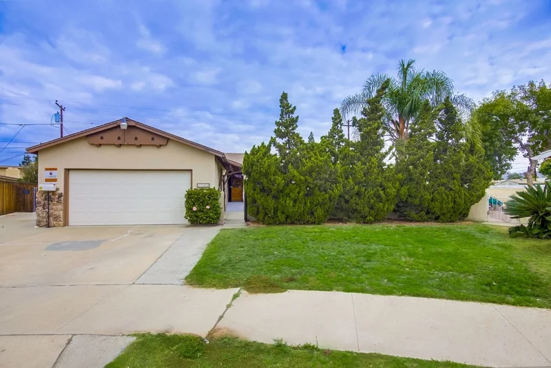 1140 Tulsa St, El Cajon, CA 92019