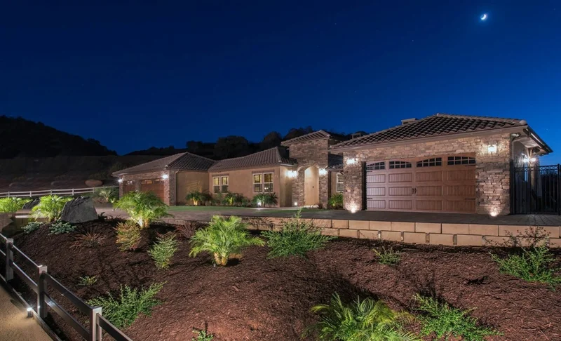 553 Sky Mesa Rd., Alpine, CA 91901