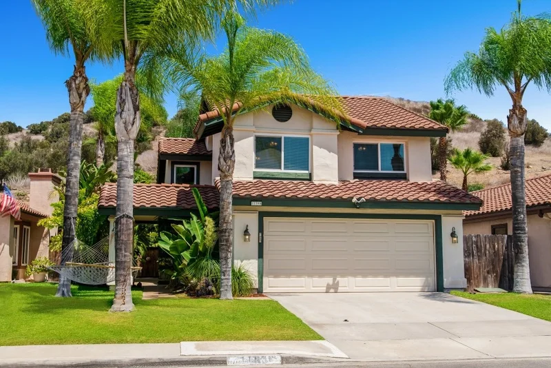 11598 Avenida Marcella, El Cajon, CA 92019