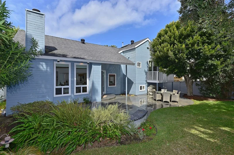 1847 Santa Fe Ave, Del Mar, CA 92014