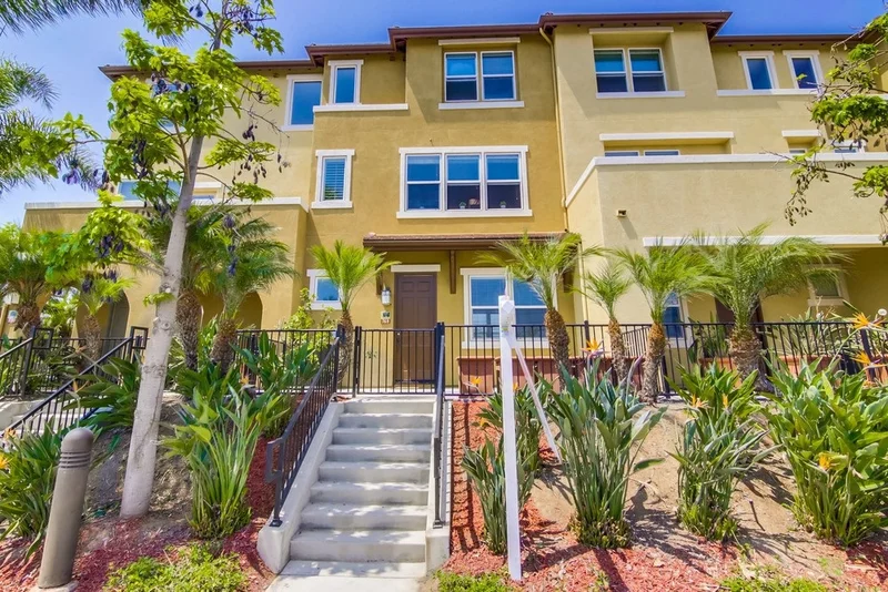 768 Paradise Way, National City, CA 91950
