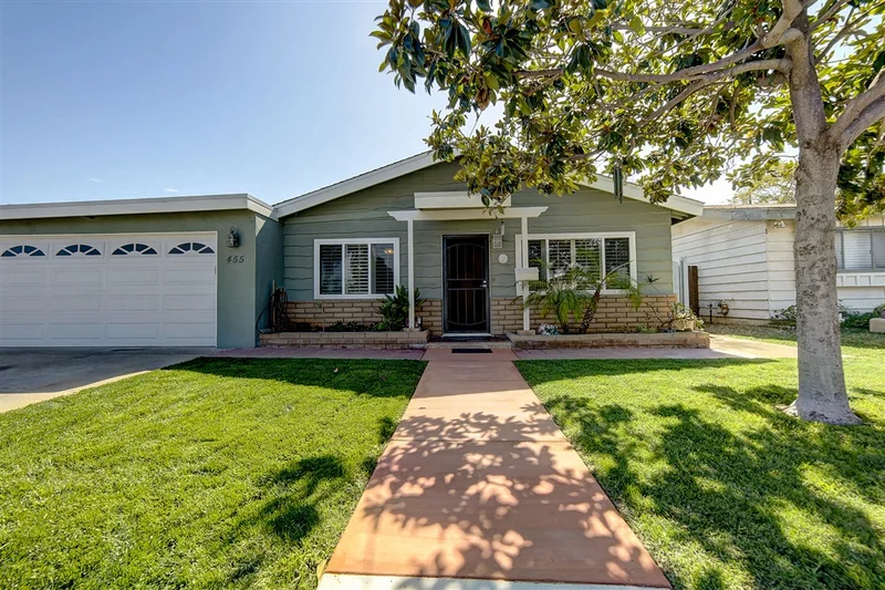 455 Donax Ave, Imperial Beach, CA 91932