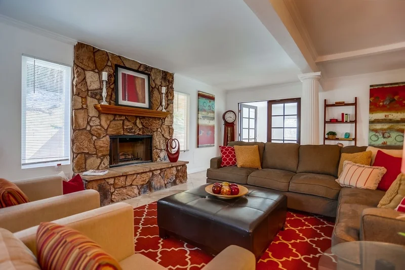4138 Thomas St, Oceanside, CA 92056