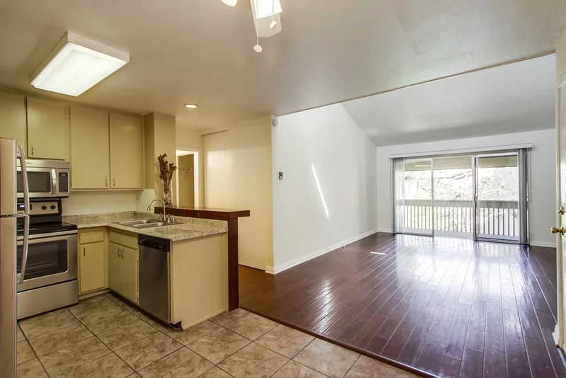 1855 Diamond St. 318, San Diego, CA 92109