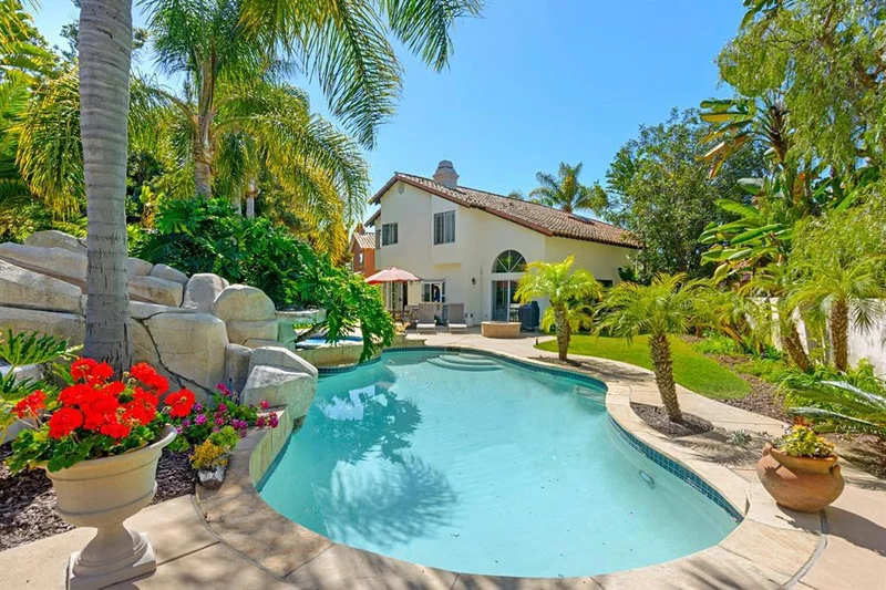 4520 Tarantella Ln, San Diego, CA 92130