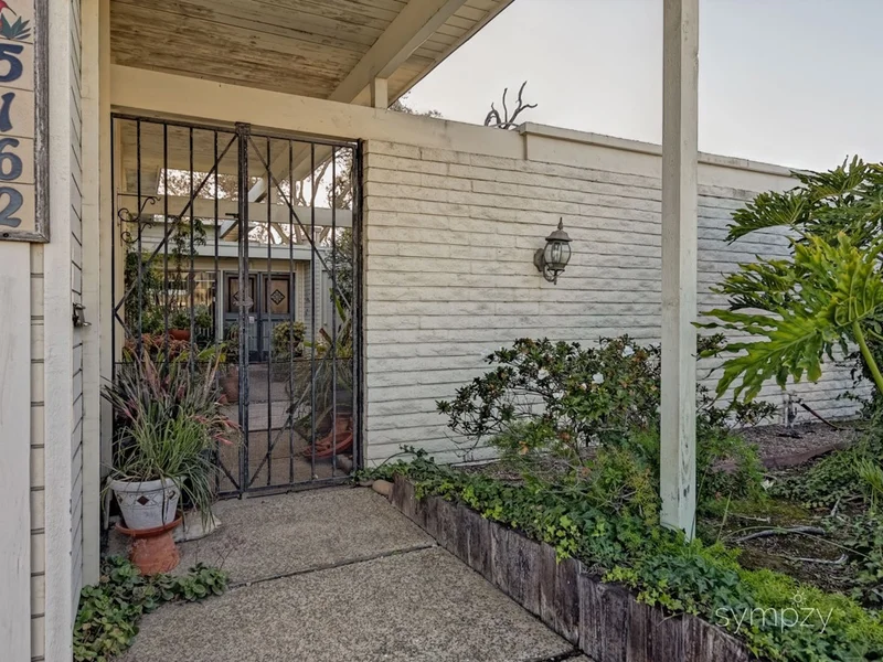 5162 Pacifica Drive, San Diego, CA 92109