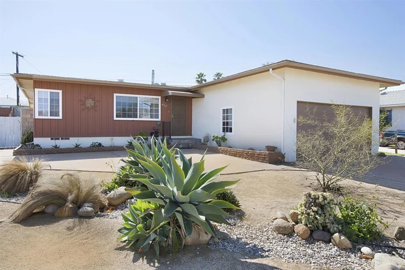 433 Cypress Ave, Imperial Beach, CA 91932