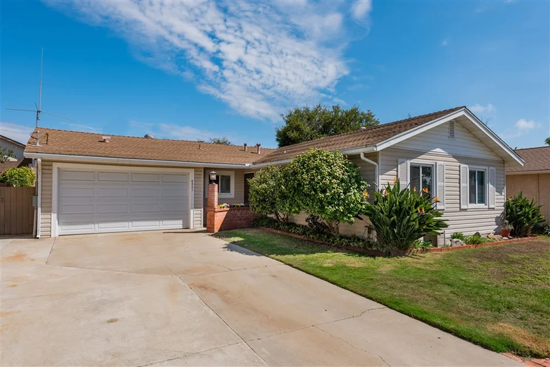 4521 Jicarillo Ave, San Diego, CA 92117