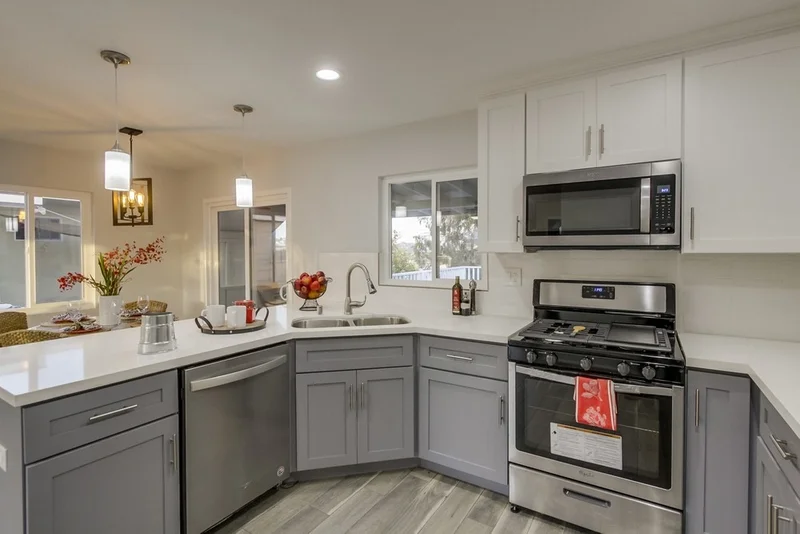 2563 Roseview Place, San Diego, CA 92105