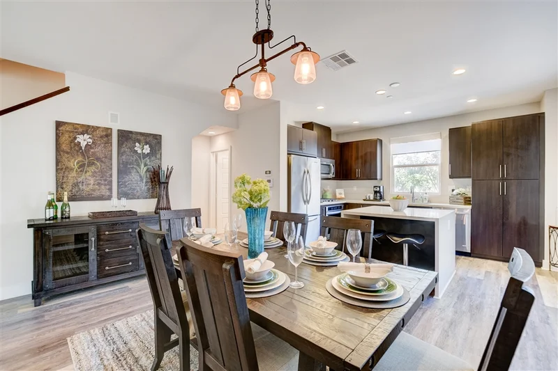 7776 Stylus Dr, San Diego, CA 92108