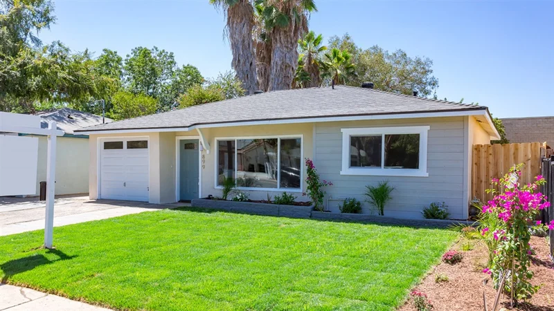 899 Gamble St, Escondido, CA 92026