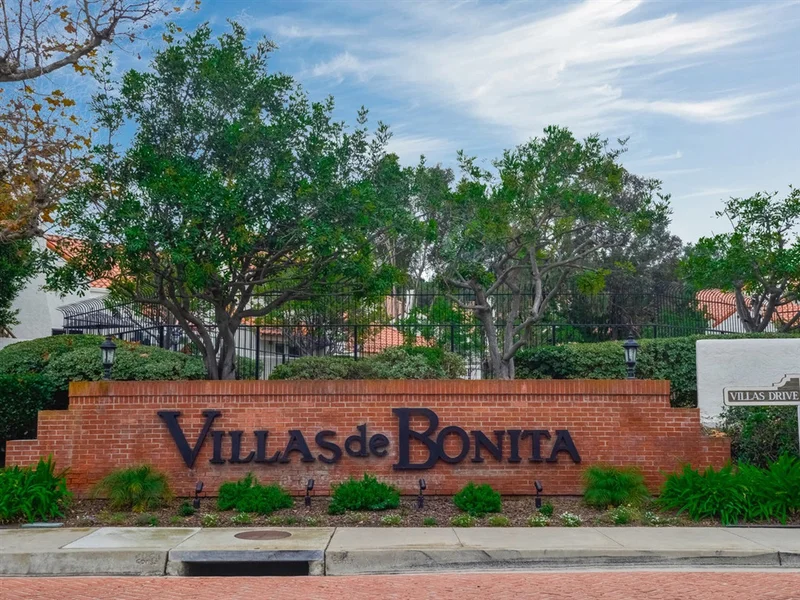 4587 Villas Dr, Bonita, CA 91902