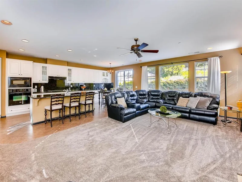1128 Sagewood Dr., Oceanside, CA 92056