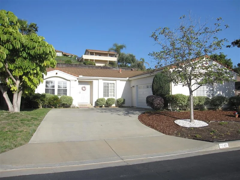 2245 Galvani Lane, Vista, CA 92084