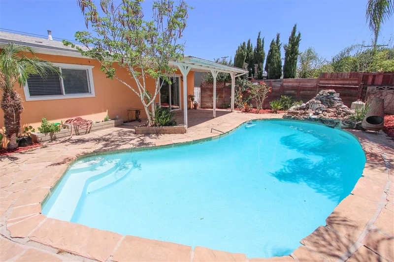 4321 Conrad Ave, San Diego, CA 92117