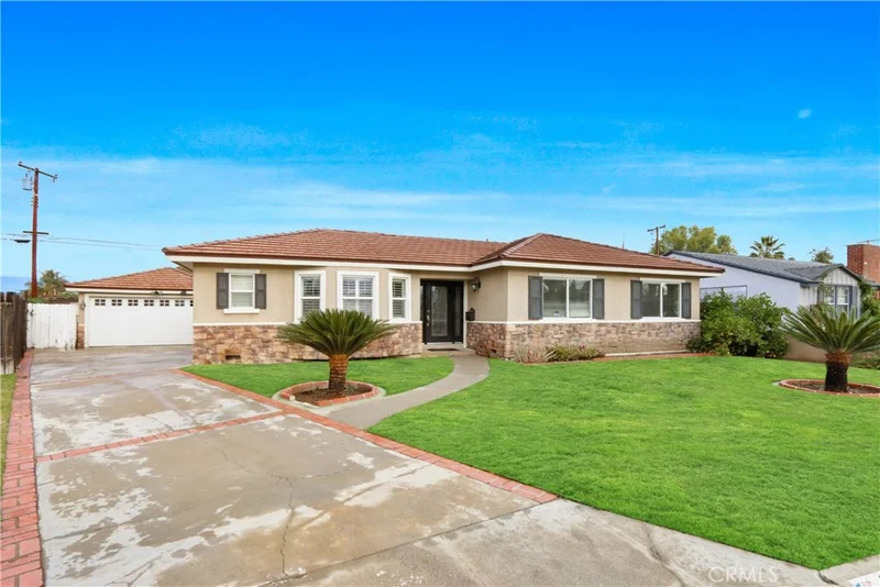 1017 Blue, West Covina, CA 91790