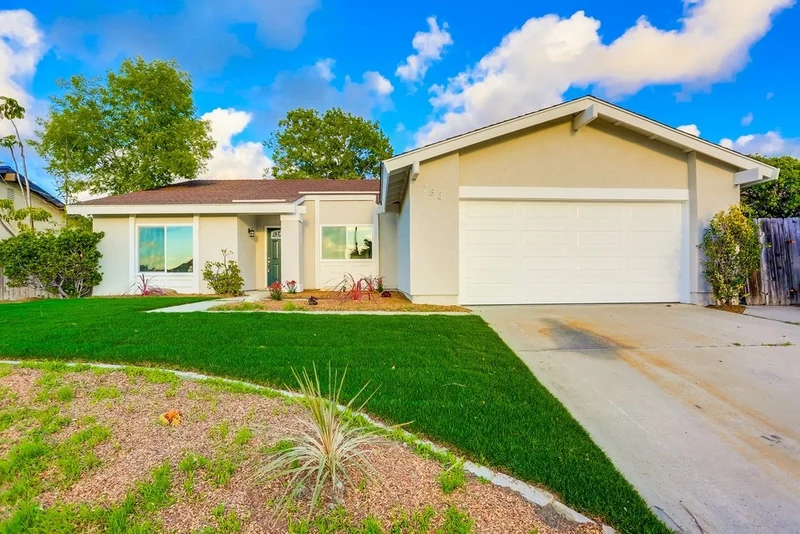 783 Granada Dr, Vista, CA 92083