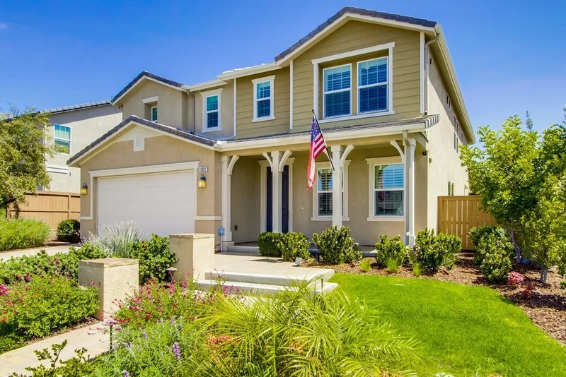 10021 Los Ranchitos Rd., Lakeside, CA 92040