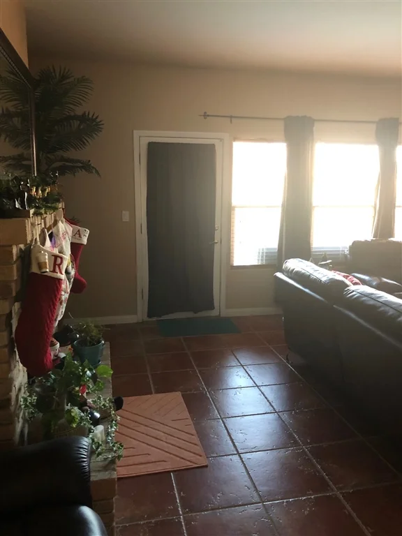 11500 Marazion Hill Ct, Bakersfield, CA 93311
