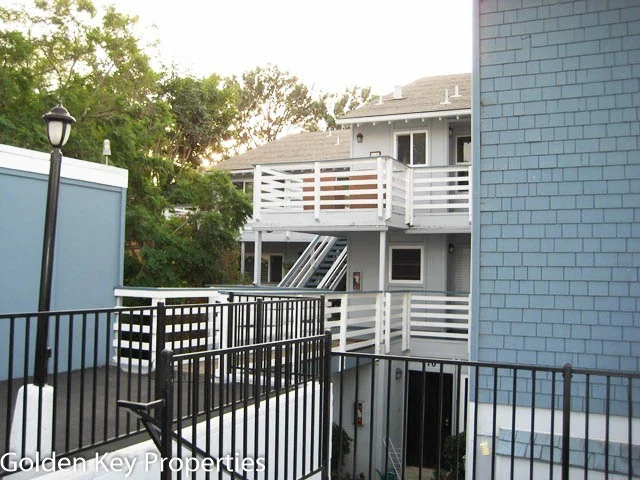 2535 Jefferson St #11, Carlsbad, CA 92008