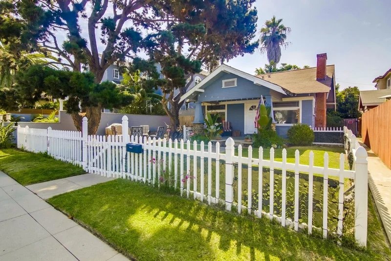 867 B Ave, Coronado, CA 92118