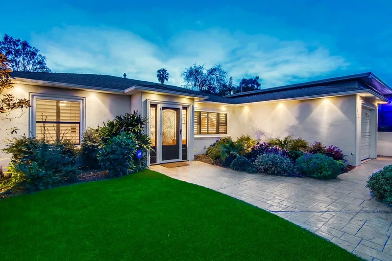 4267 Coronado Avenue, San Diego, CA 92107