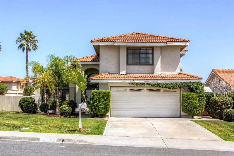 8660 Donaker, San Diego, CA 92129