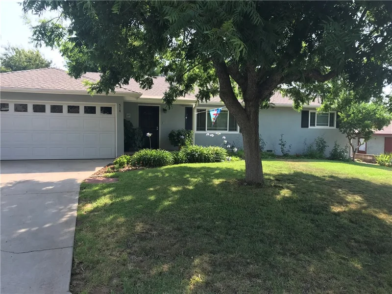 514 Lemon, Redlands, CA 92374