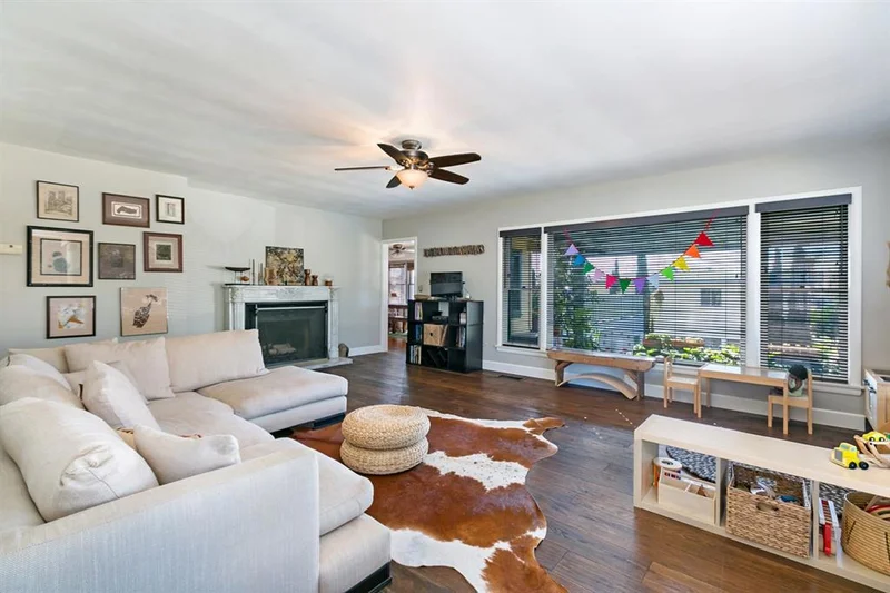 301 Horne, Oceanside, CA 92054