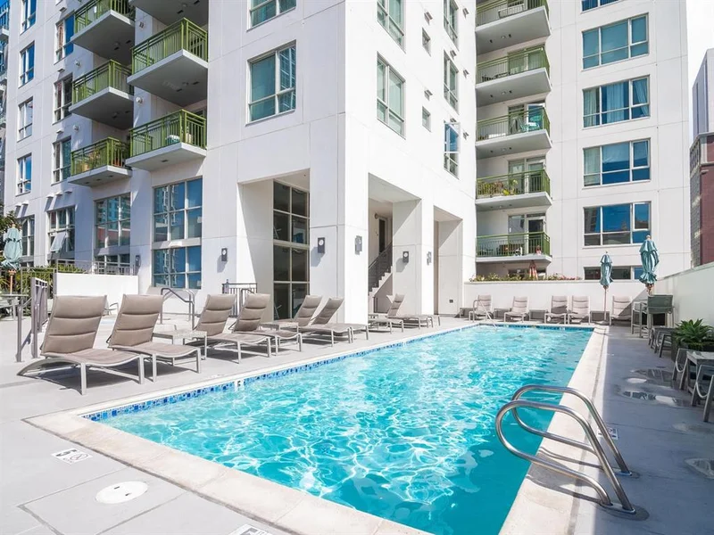 1240 India Street #110, San Diego, CA 92101