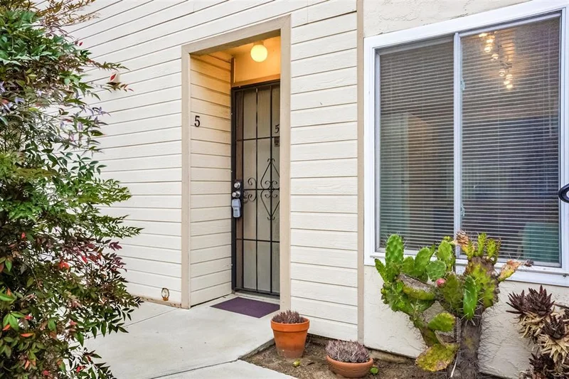 4624 W Point Loma Blvd. ##5, San Diego, CA 92107