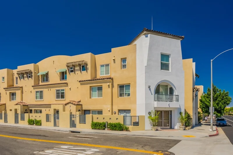 7745 El Cajon Blvd #10, La Mesa, CA 91942
