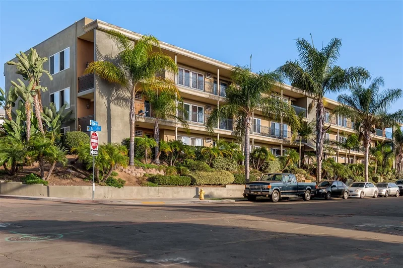 1233 22nd St #20, San Diego, CA 92102