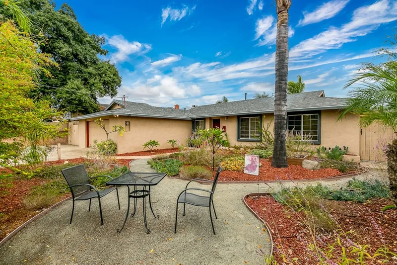 8625 Calleja Risa, El Cajon, CA 92021