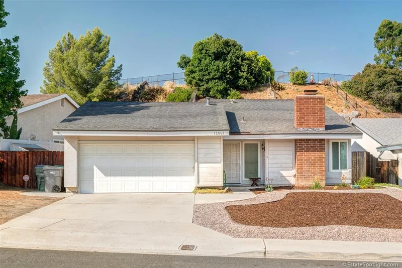 10069 Holborn Street, Santee, CA 92071