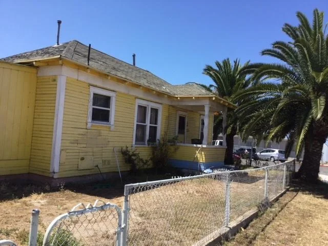 2302 Julian, San Diego, CA 92113