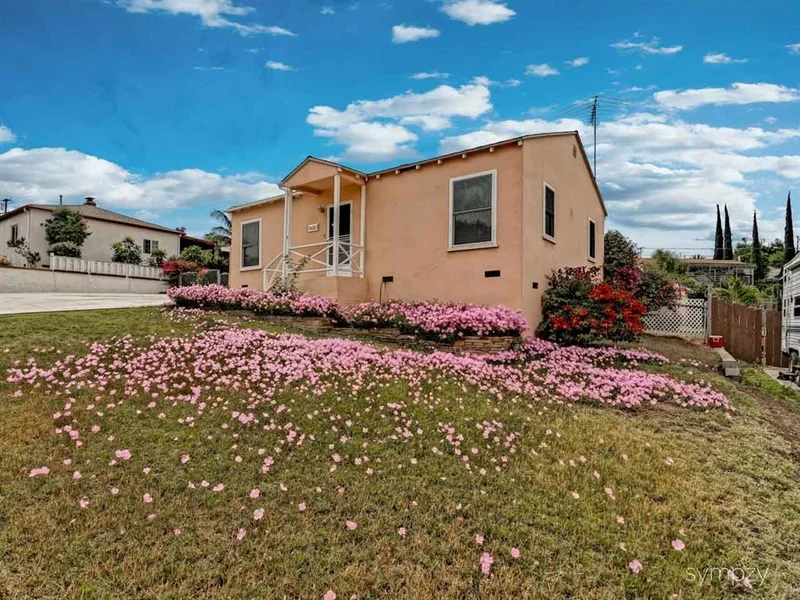 10321 Don Pico Rd, Spring Valley, CA 91978