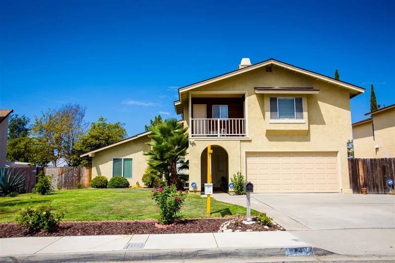 1241 Borden Rd, Escondido, CA 92026