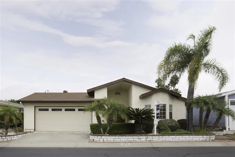 5209 Colonial Way, Oceanside, CA 92057